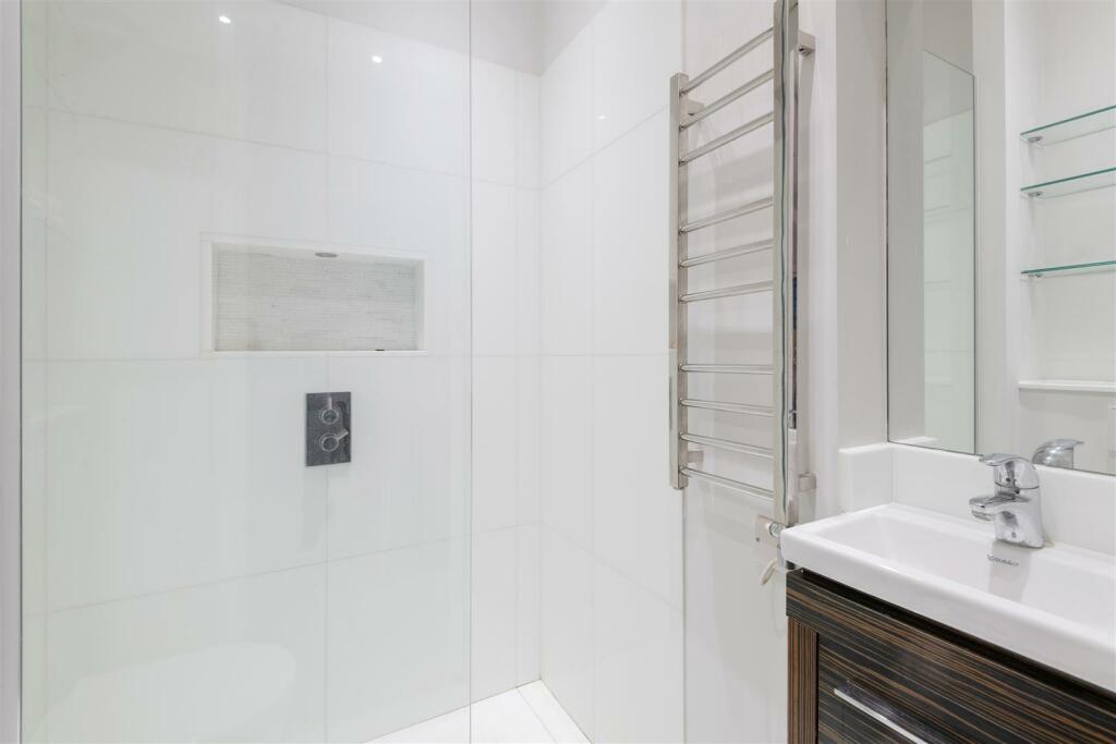 LFF 62 Cadogan Square Hi-17.jpg