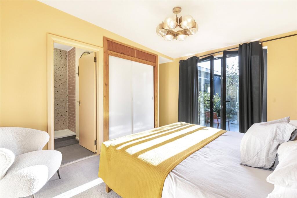 Principal Bedroom