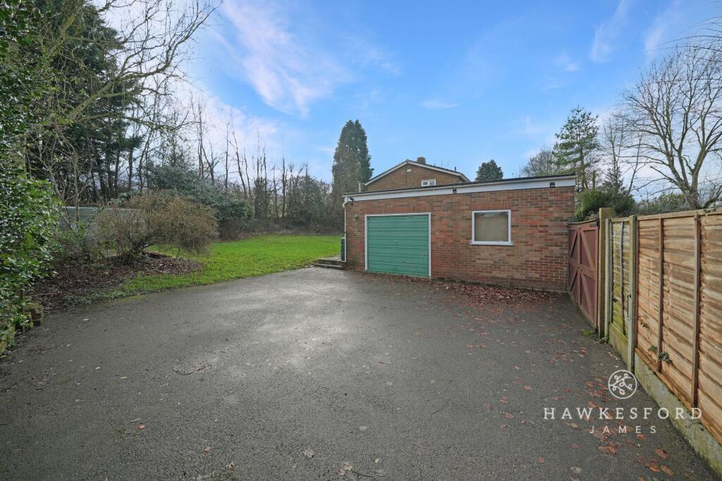 Old Lenham Road, Doddington - Garage
