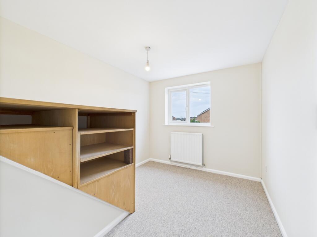 CAM01740G0-PR0425-STILL001