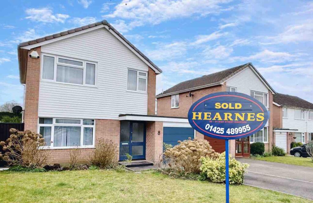 3 Bedroom Detached House for Sale