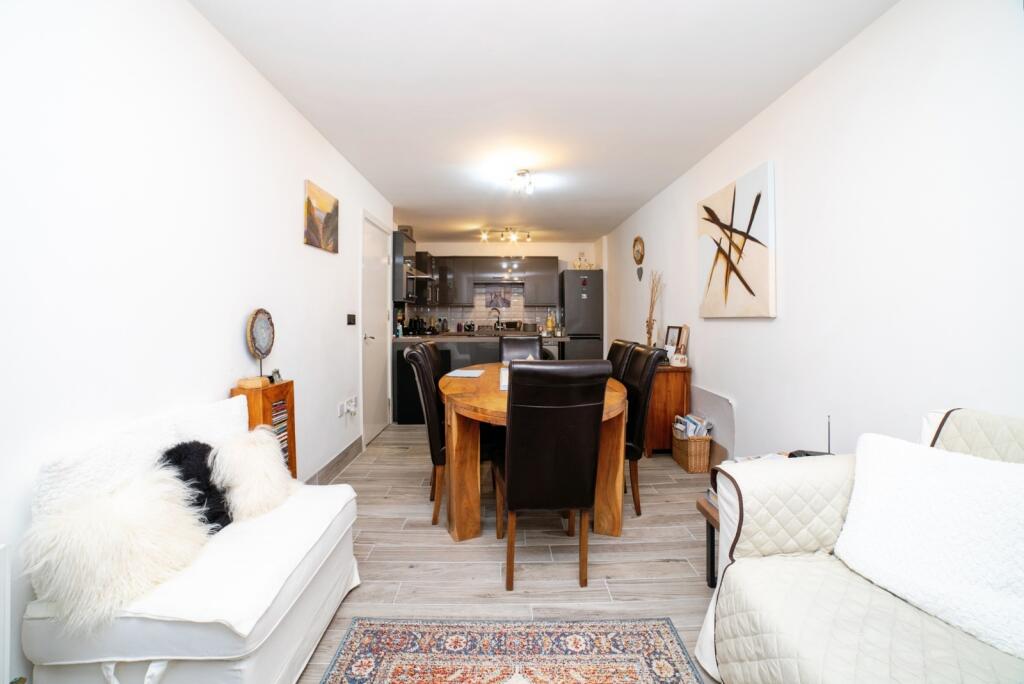 Kitchen-Dining-Loung