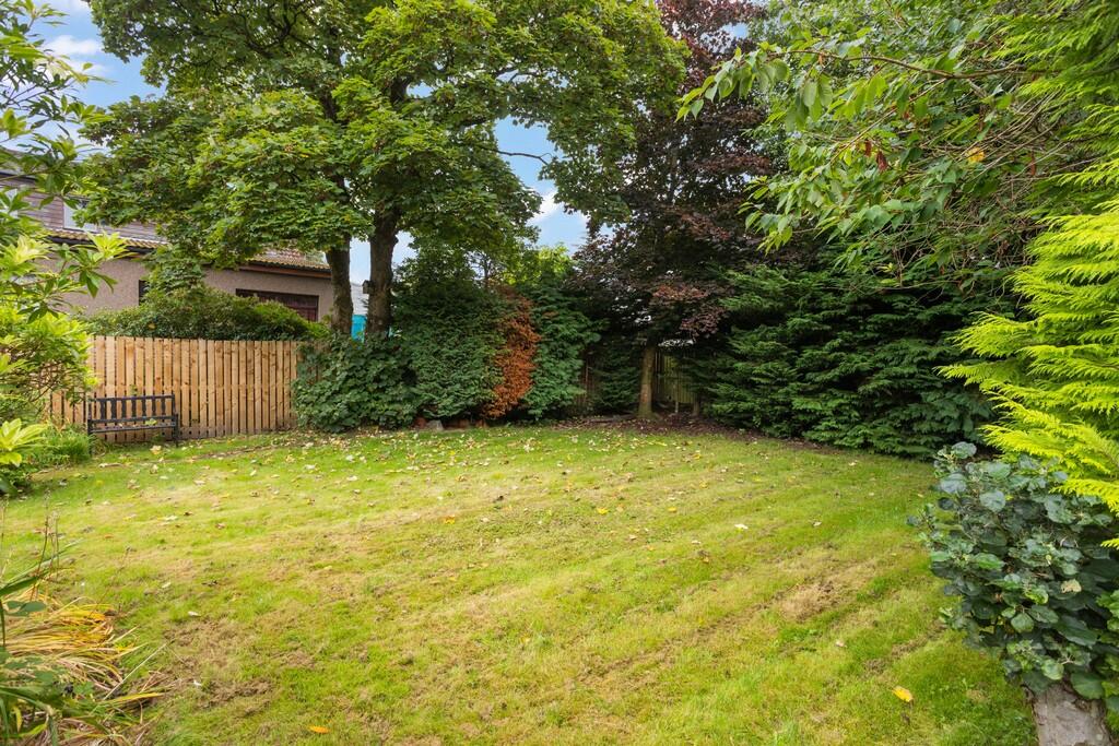 6 Whiteside Cotta...