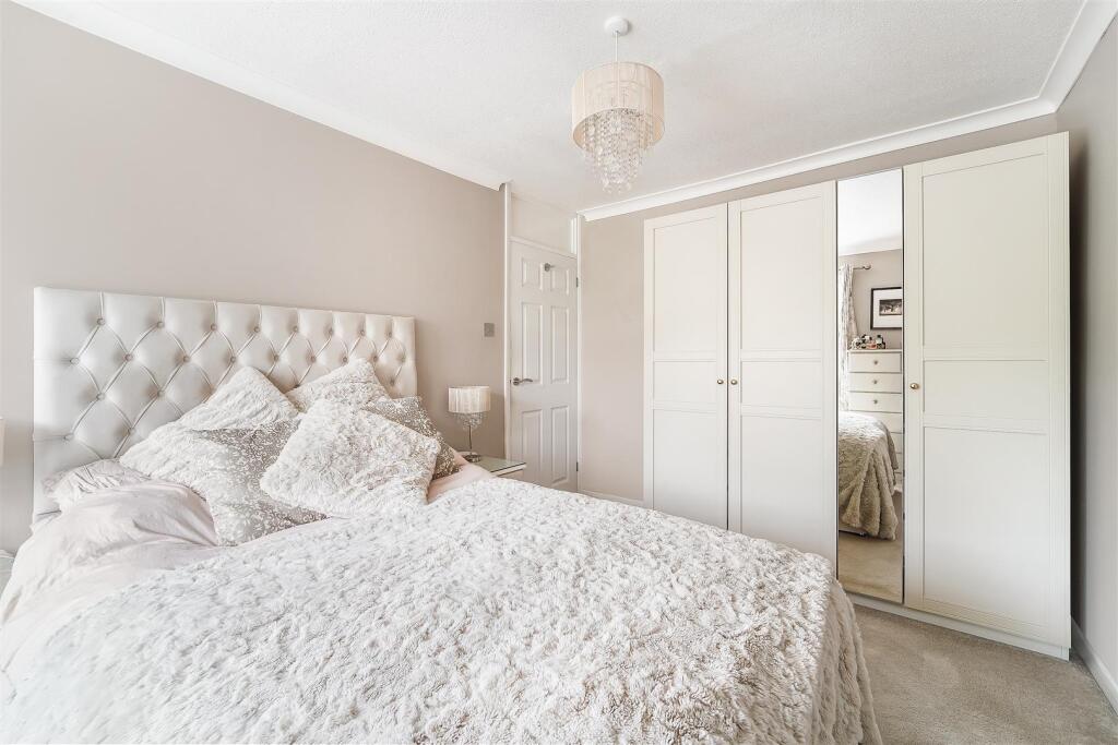 COURT ROAD, 12 (7).jpg