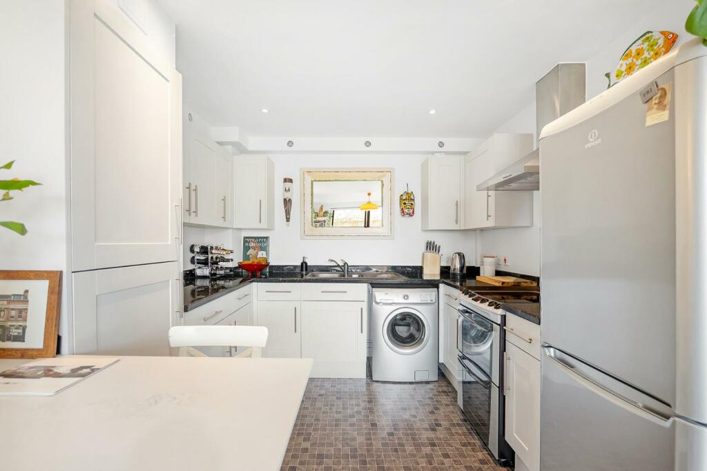 Kitchen.jpg