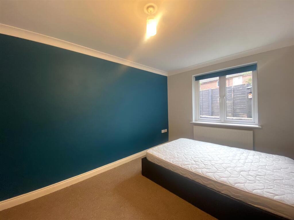 BEDROOM 2.jpeg
