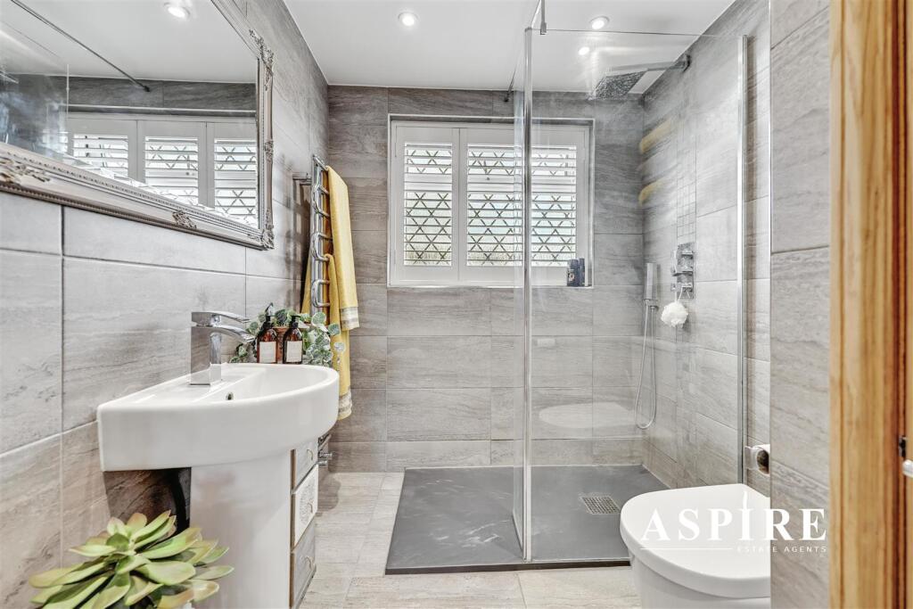 Aspire Estate Agents16.jpg