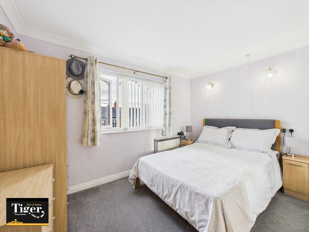 CAM03440G0-PR0275...