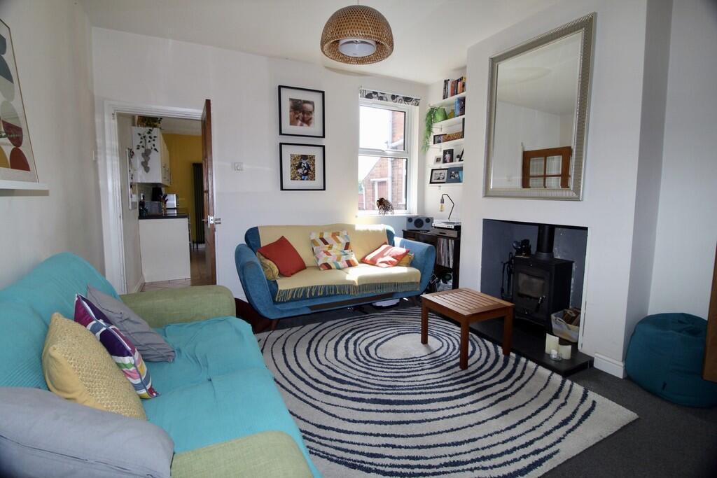 2AC303B6-F432-491...