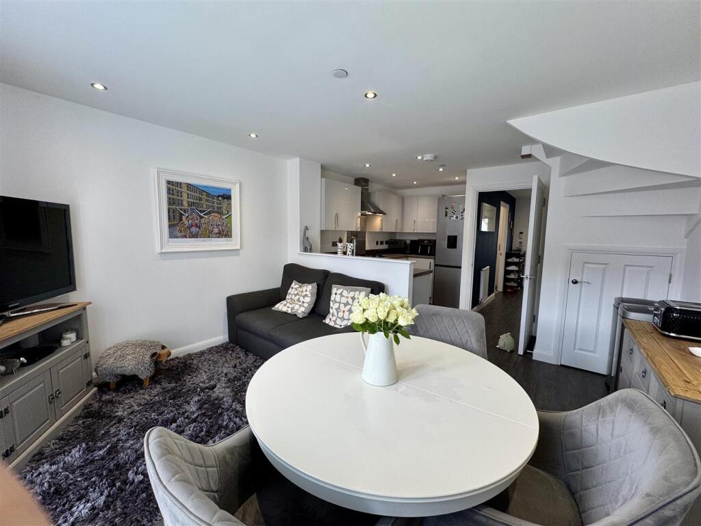 Open Plan Kitchen Dining Room