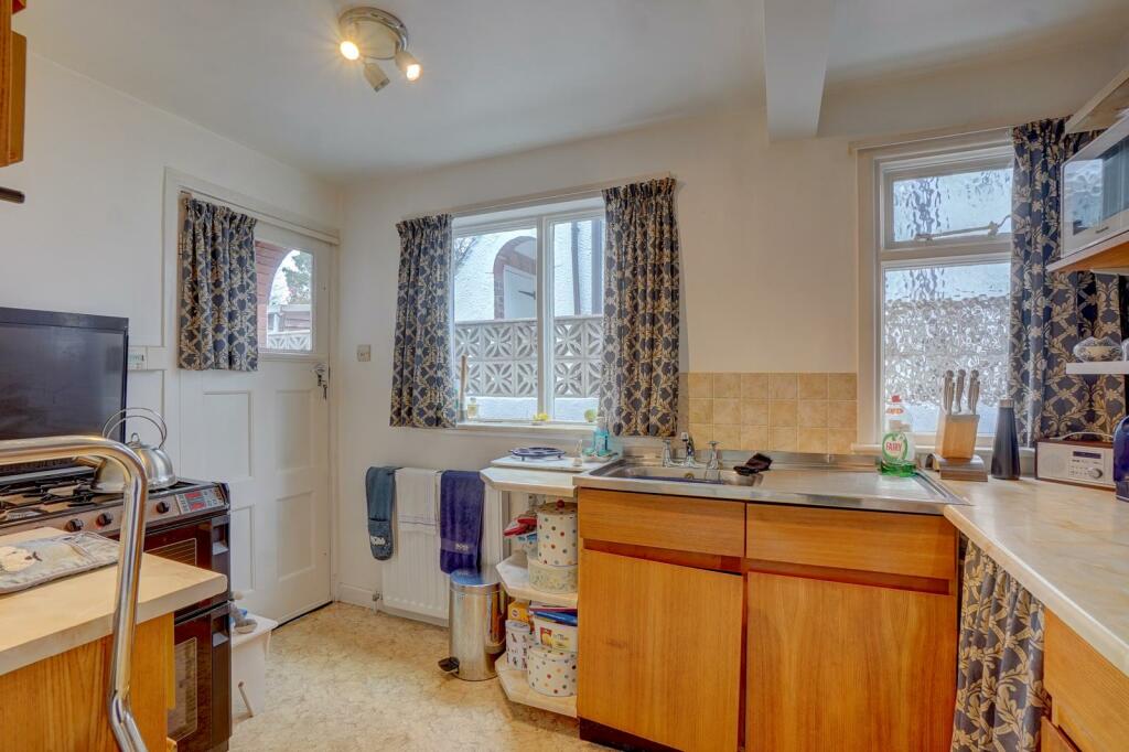 Upper Gungate (14).jpg