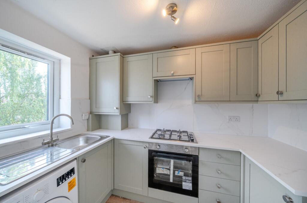 Newly Installed Kitchen 