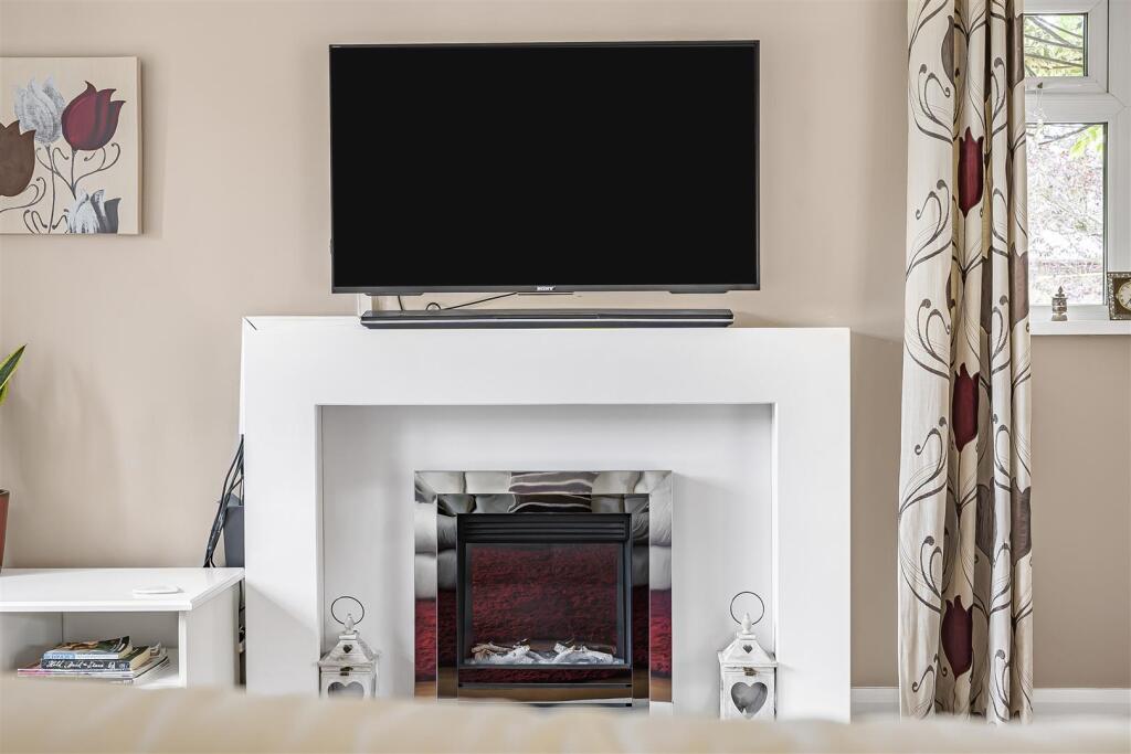 Langleys, 6 Deans Row, Gayton