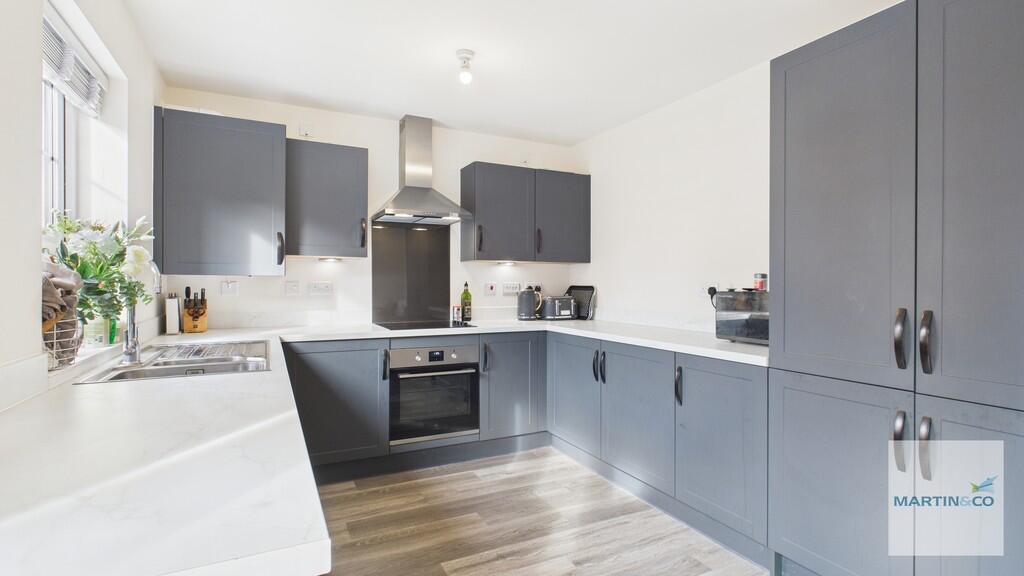 CAM03663G0-PR0201...