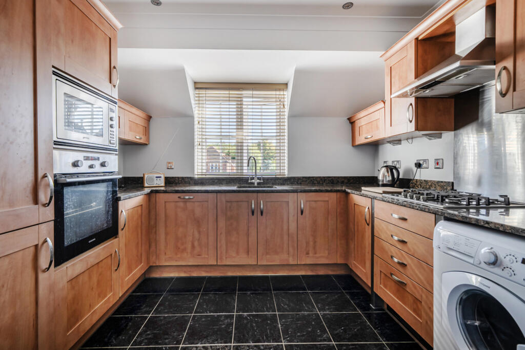 1344107-12-68b01c...