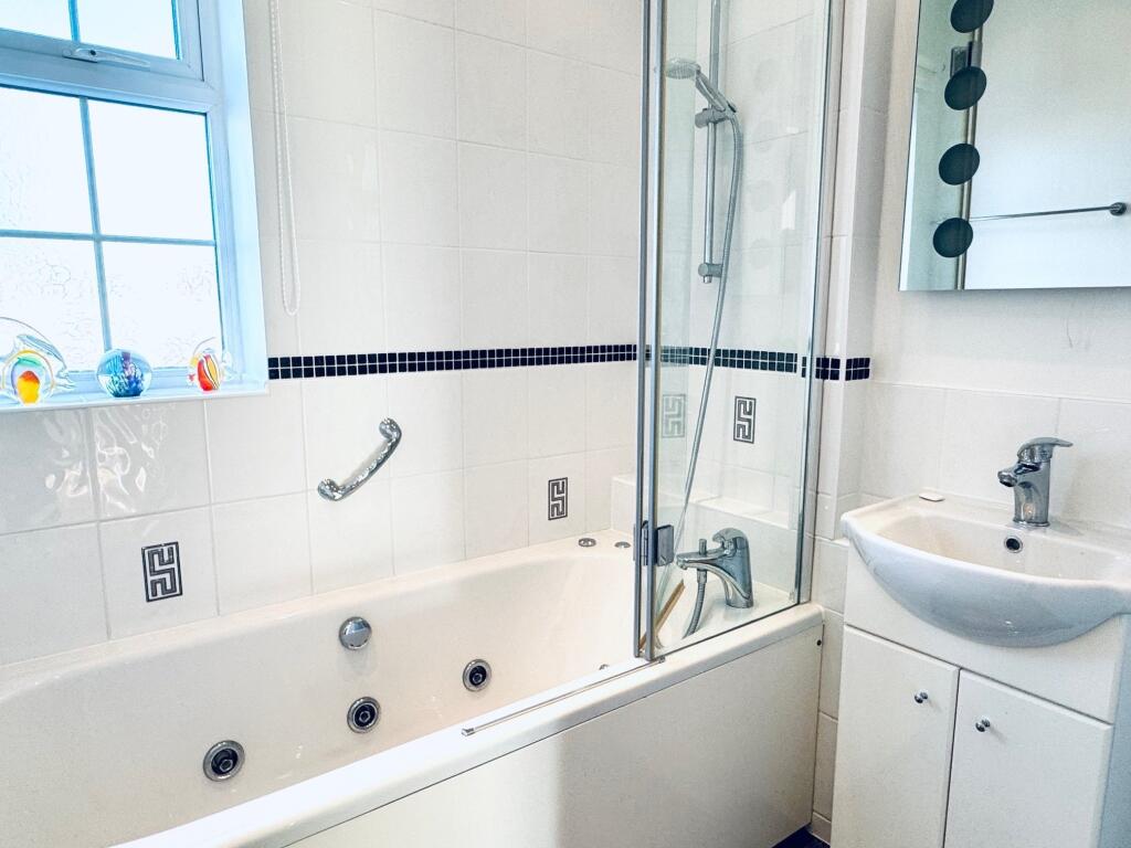 Ground Floor Bathroom