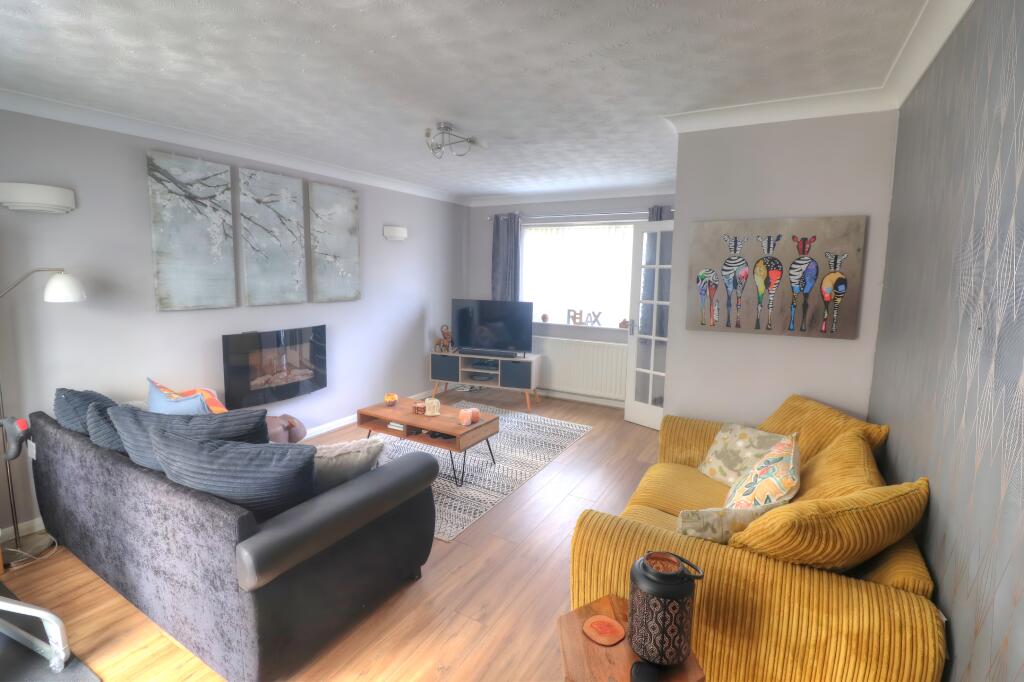 Lounge 2