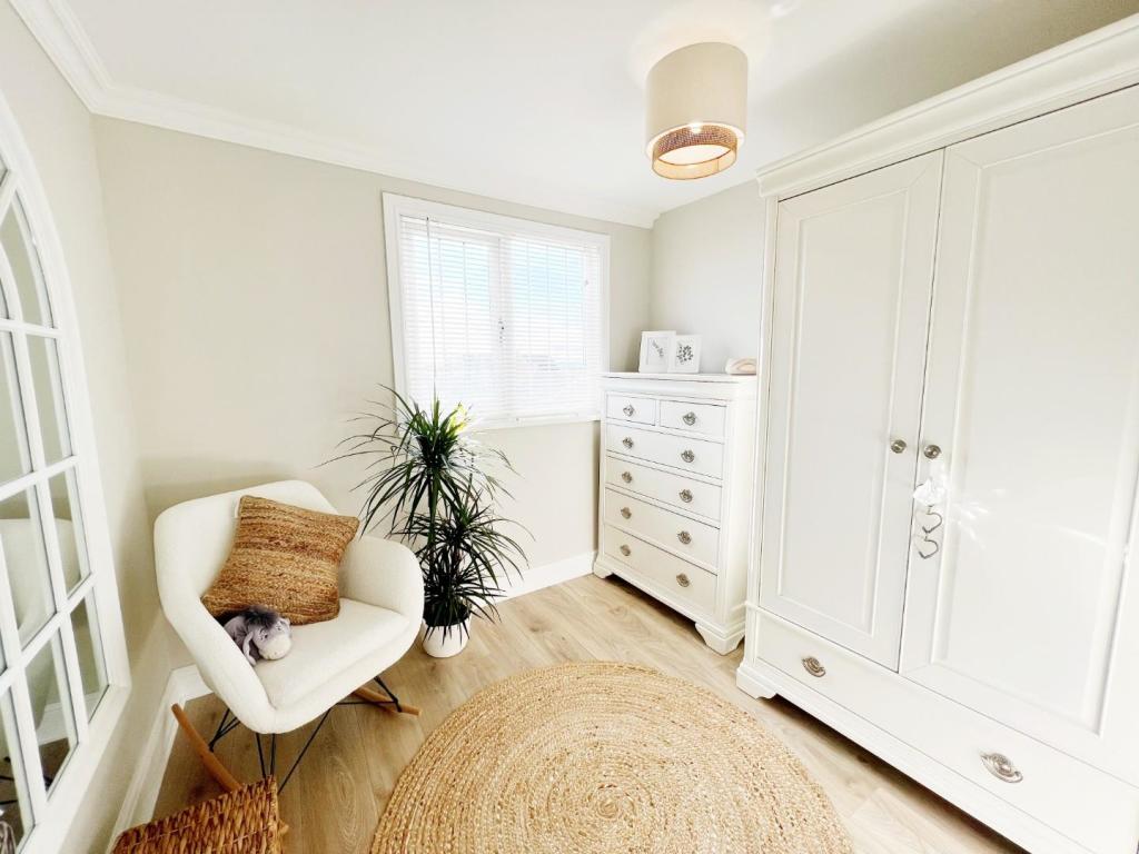 Bedroom 3.jpg