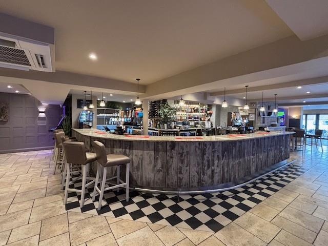 bar.jpg