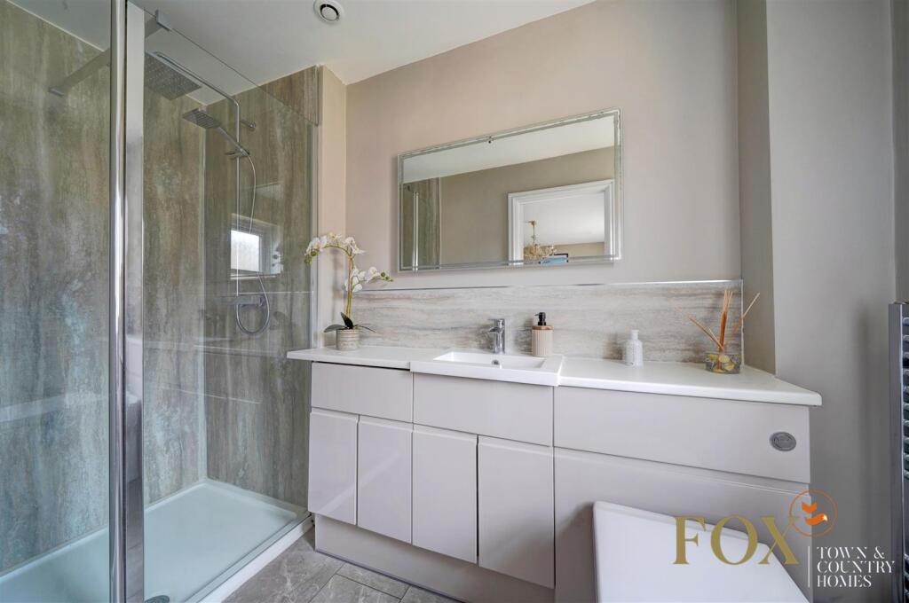 43 Sansome Place (28).jpg