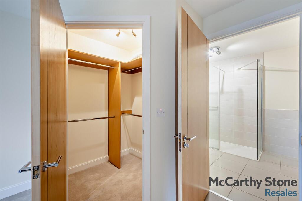 8664484-interior01-800.jpg