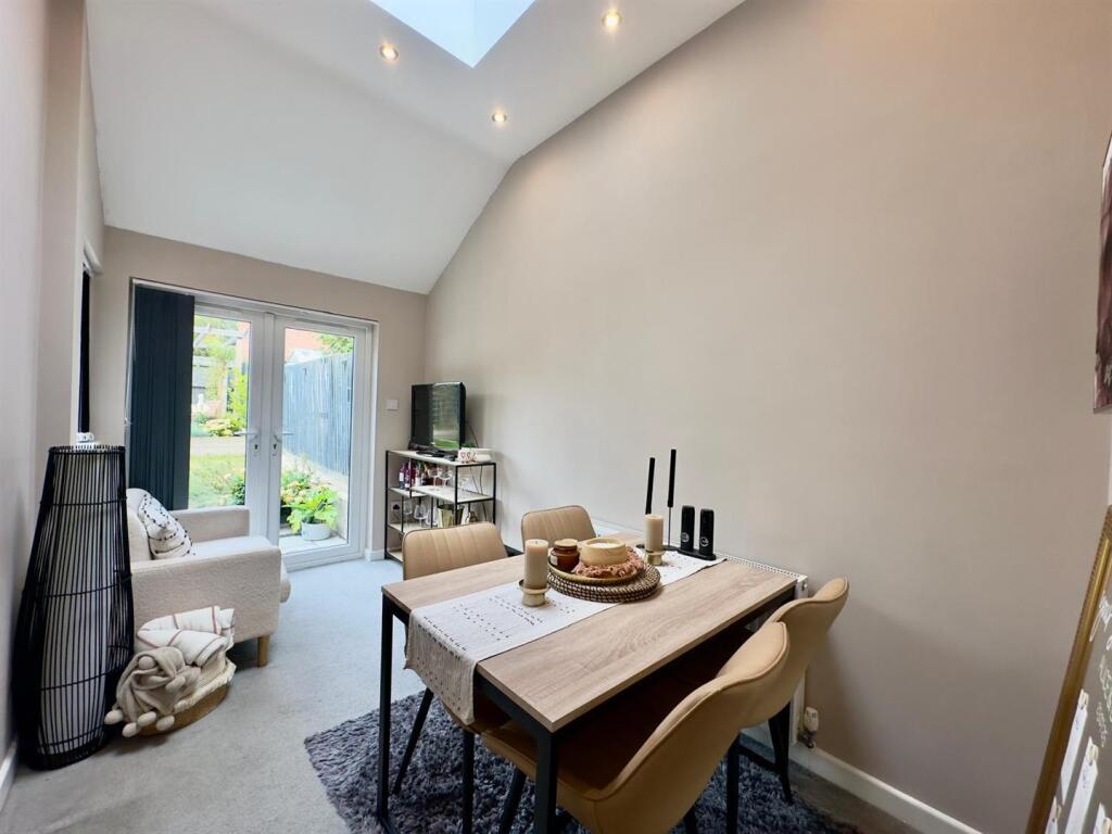 WhatsApp Image 2025-08-22 at 14.30.00_5a1a0778.jpg