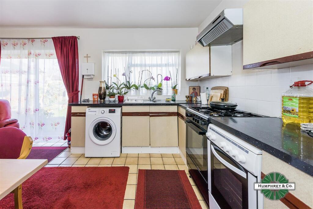 57 Cecil Road - 09.jpg