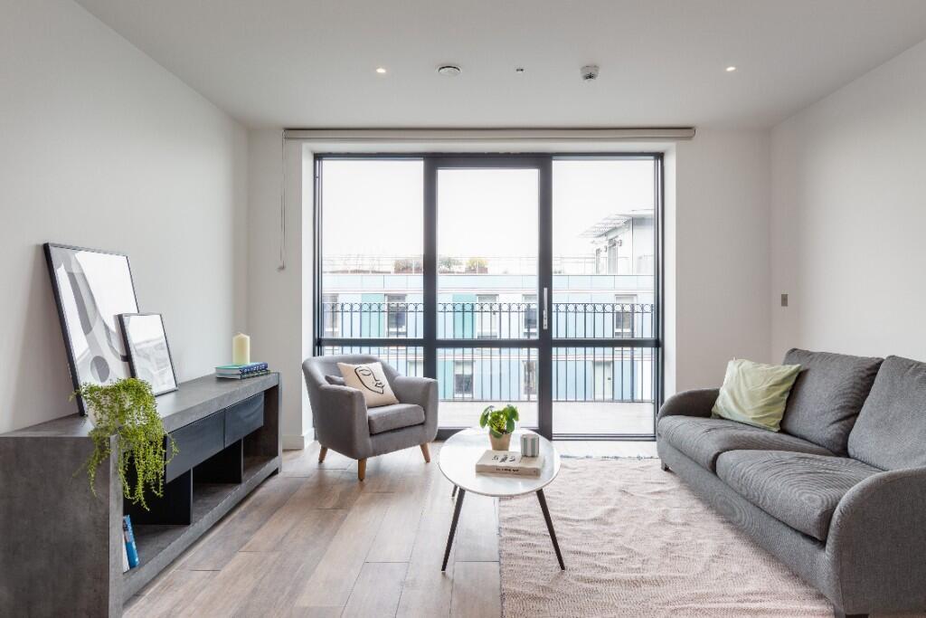 Three Colts Lane, London, E2