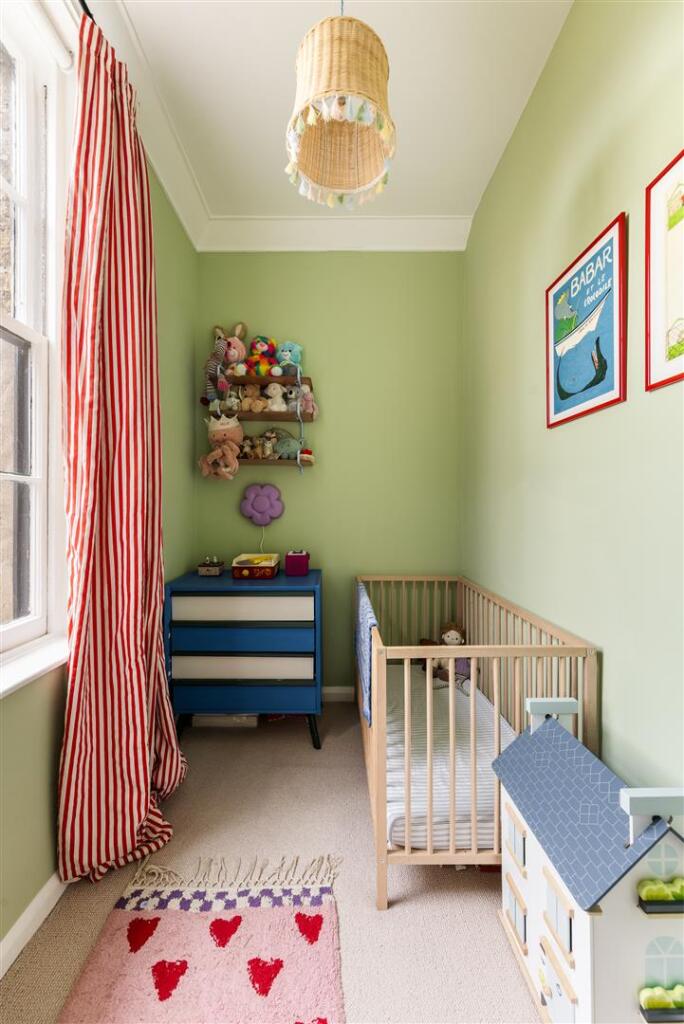 Grosvenor Park Road E17