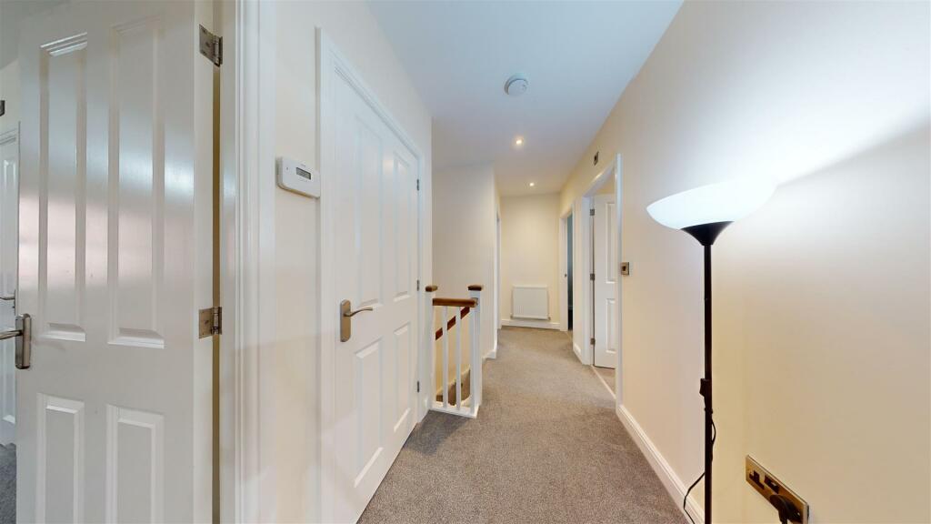 FIRST FLOOR LANDING