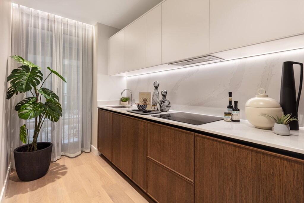 Contemporary kitchen with bespoke cabinetry