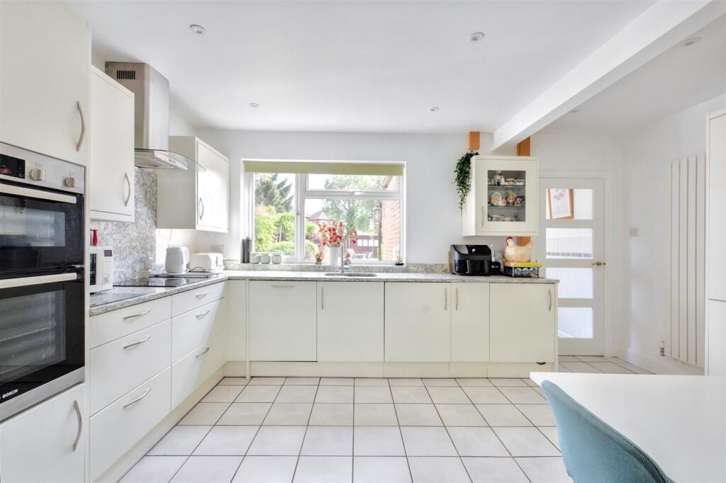 Kitchen Diner_1.jpeg