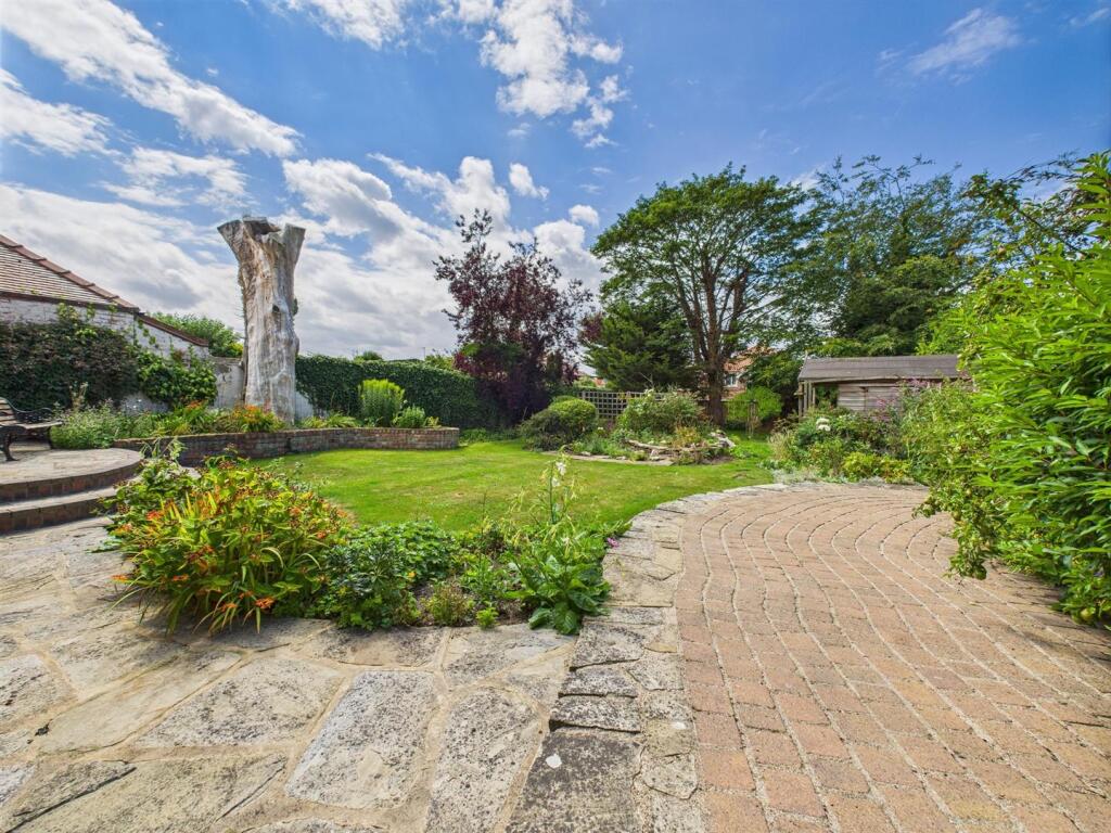 Garden: