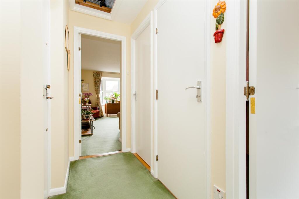 Coopers Close (12).jpg