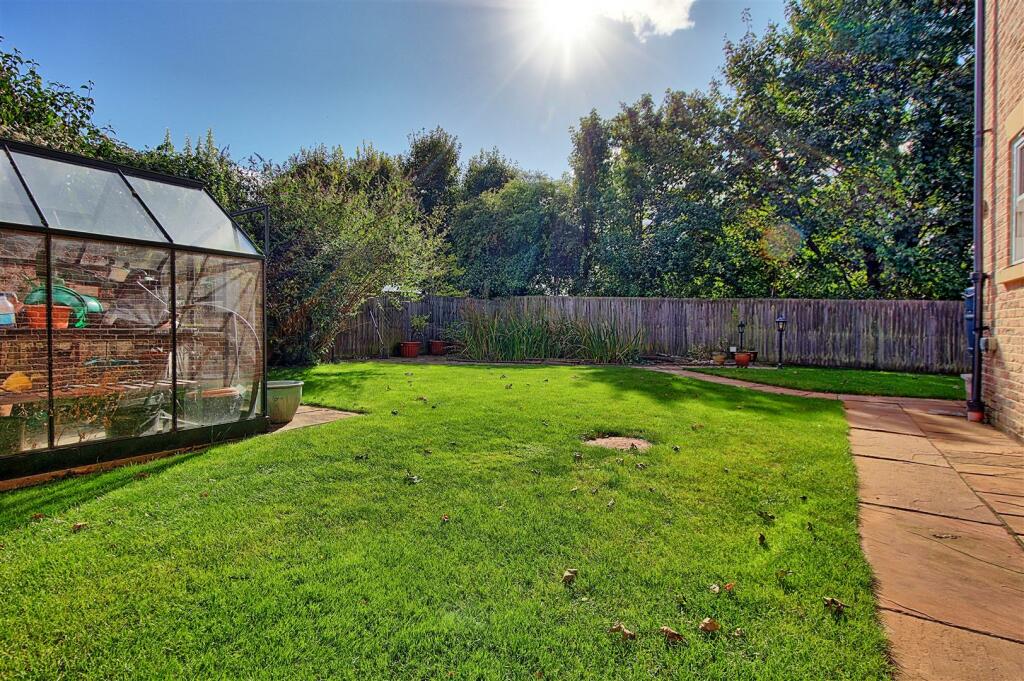 Garden 6.jpg