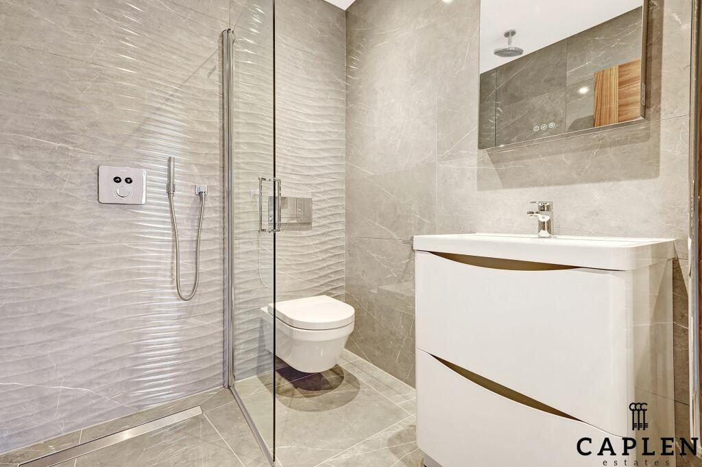 Ensuite Shower Room