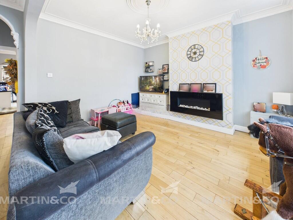 CAM02406G0-PR0529...