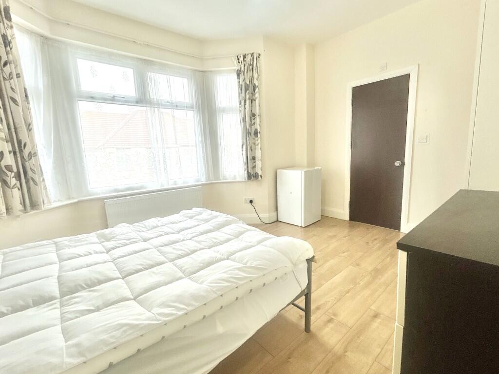 Sunnycroft Road, Hounslow, Middlesex, TW3