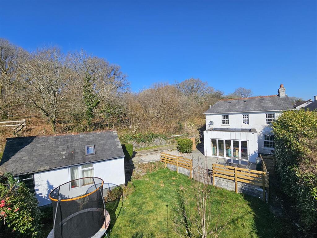 Rear with Gardens.jpg