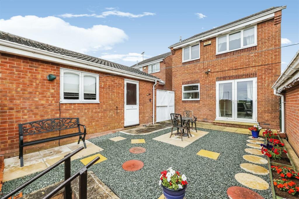 Cheviot_Patio.jpg