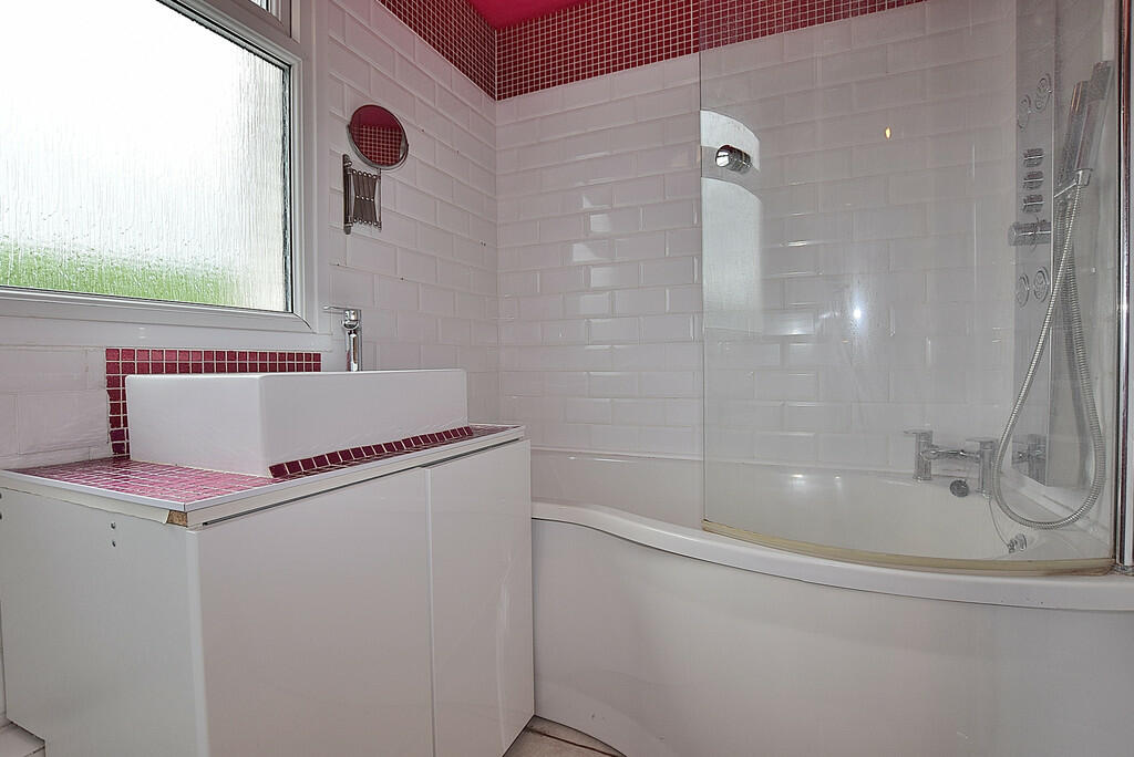 bathroom_01