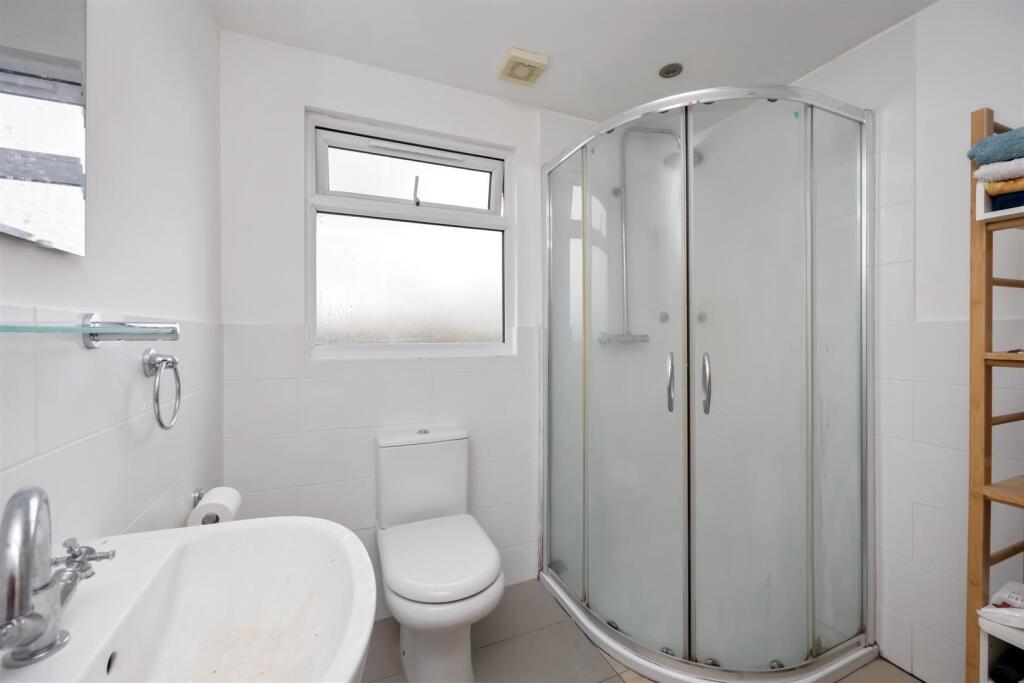 En-suite Shower Room/WC