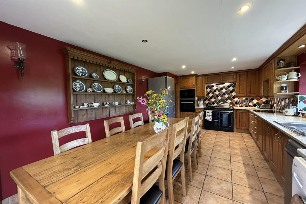 Kitchen / Diner