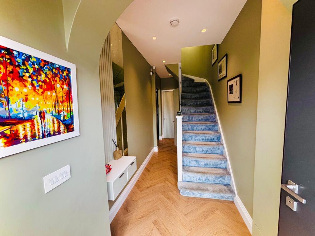 WhatsApp Image 2025-08-18 at 12.56.57_464b987a