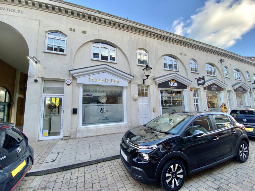 Heath Green House, Main Street, Dickens Heath