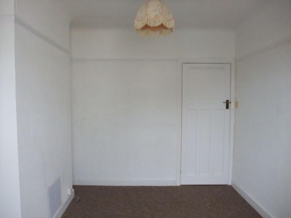Bedroom width