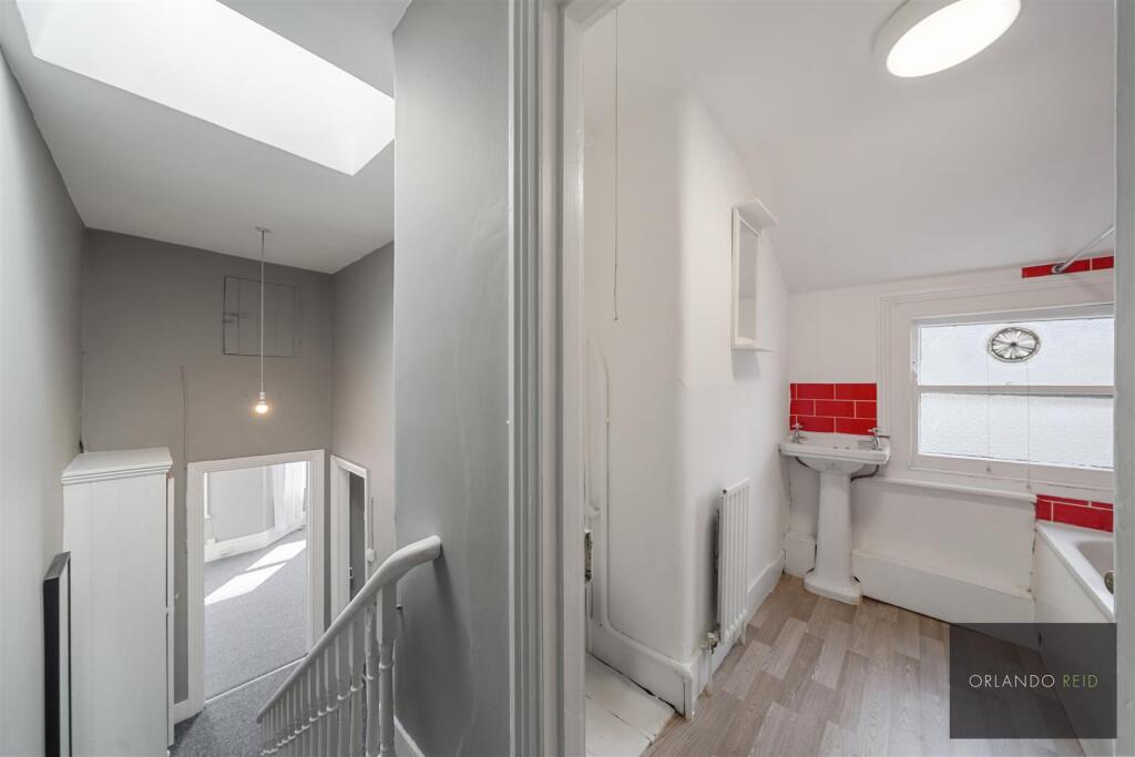 TFF, 113 Sugden Road SW11 5ED-2.jpg