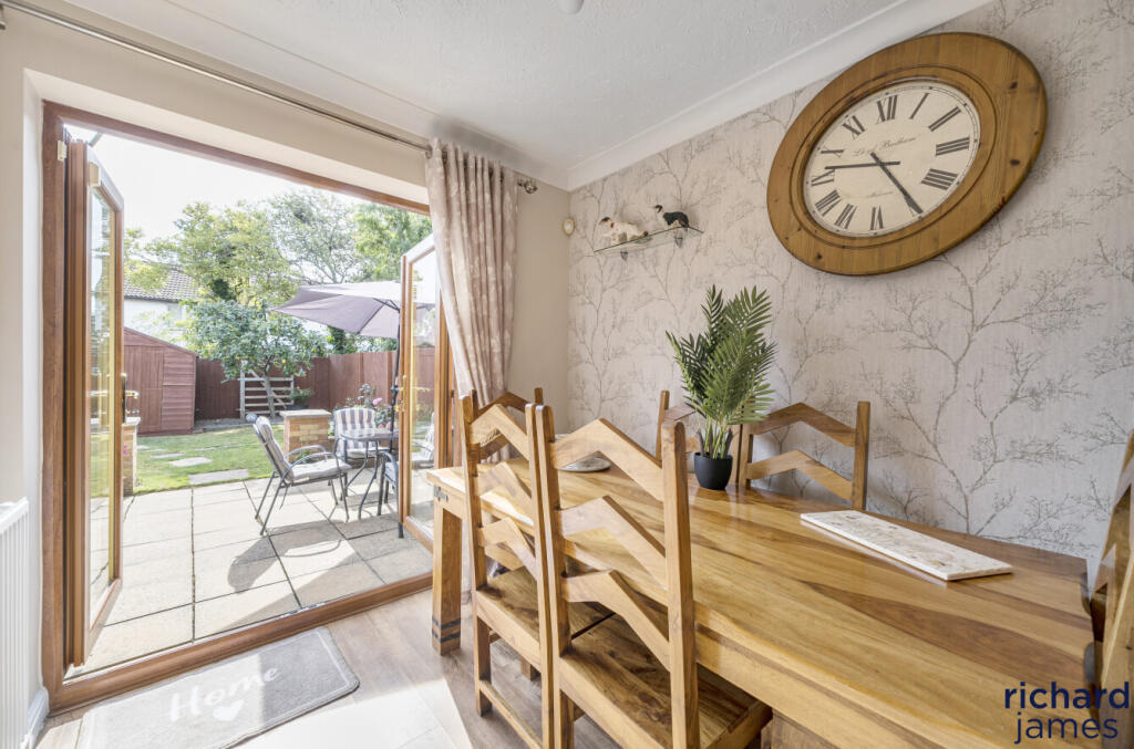 5f6a048206cc40b2ba2a2b9074ba7e1d