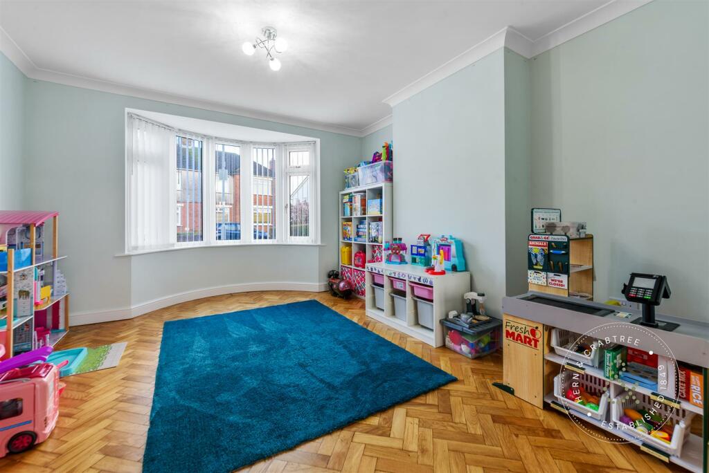 Elgar- Crescent-15.jpg