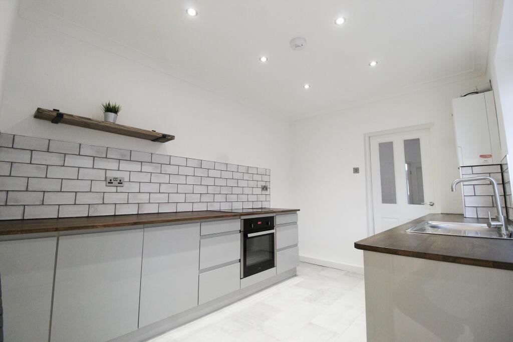 Kitchen 3